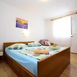 Apartment Kampor
