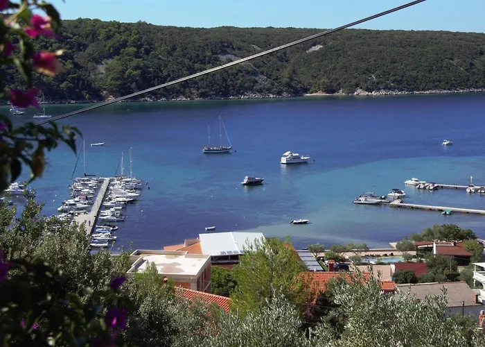 Apartment Kampor * Kampor